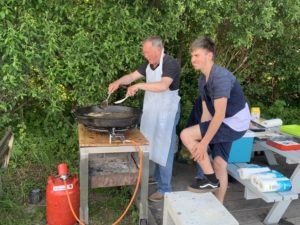 Hmm, waren die Heringe lecker !!! Traditionelles Heringsbraten am Pfingstsonntag.